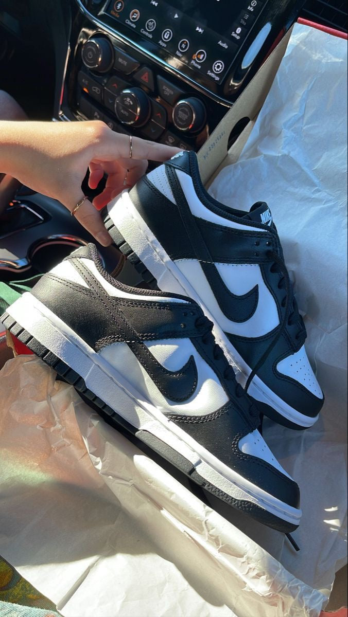 NIKE DUNK LOW WHITE BLACK (PANDA) ( Premium Quality )