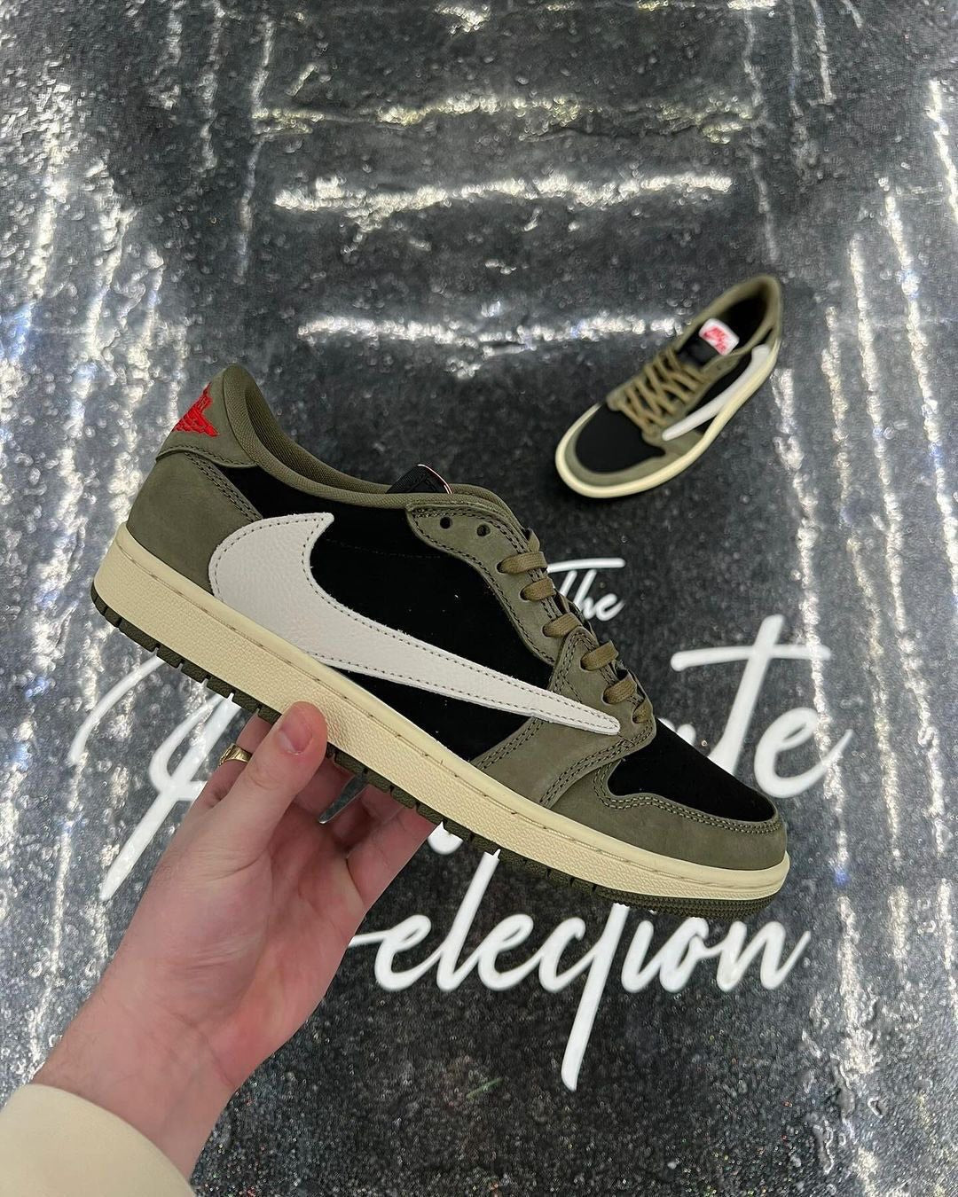 Travis Scott Jordan Low - Limited Edition ( Premium Quality )
