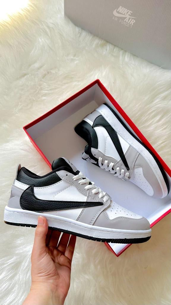 Nike Travis Scott Low