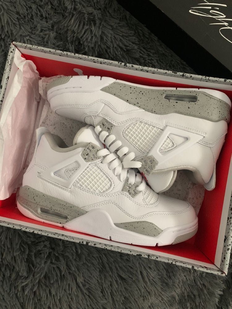 Jordan Retro 4 - Oreo White ( Premium Quality )